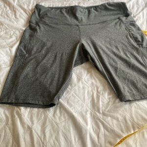 Gray Bike Shorts with Stretchy Waistband and Matte Finish